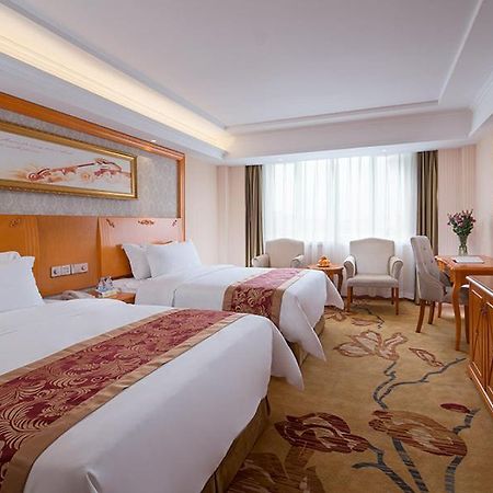 Vienna Hotel Zhongshan Central Coach Station Changzhou  Екстериор снимка